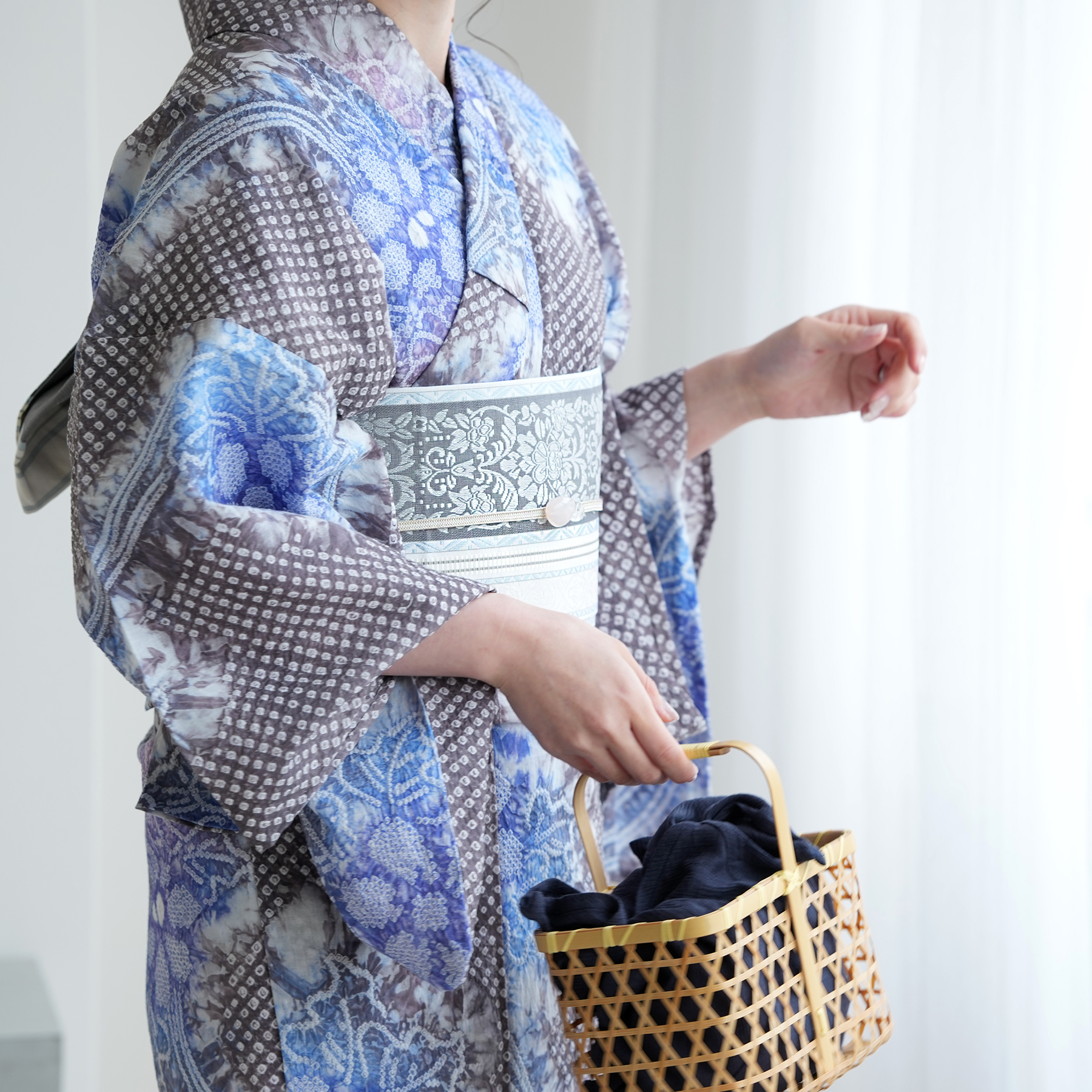 utatane 半幅帯 博多織 正絹 utatane×井上絹織 小袋帯 グレー ホワイト