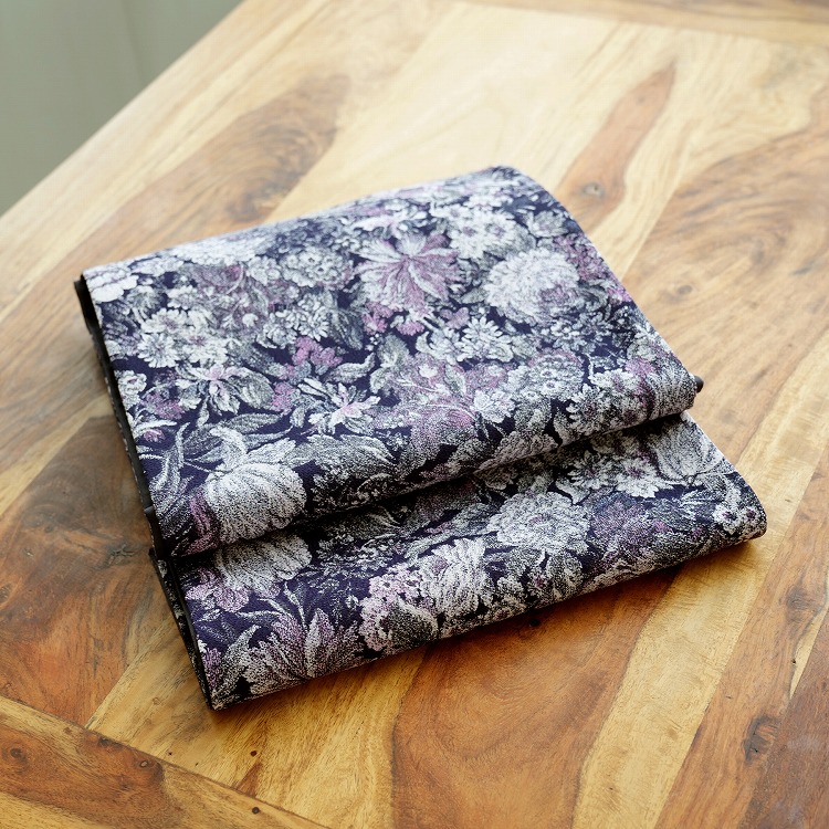 供え 着物 袋帯 六通帯 豪華 派手な 光沢のある紫色 花柄 草柄 未使用