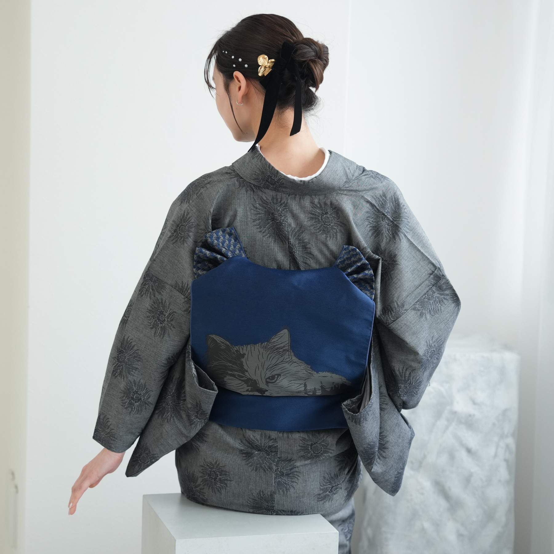 専用です☆アンティーク黒色に鮮やかな模様の着物に作り帯 リサイクル着物】（新品未使用品）半幅帯 正絹 NEWランク 黒色（くろ