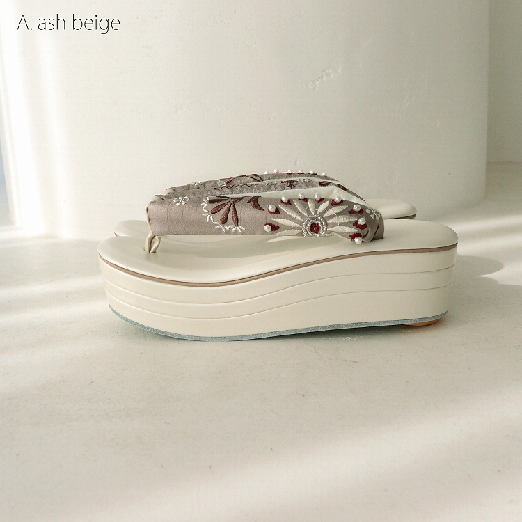 プレミアビーズパール刺繍　振袖バッグ草履セット 西陣刺繍 ホワイト 7-3-00379b.jpg