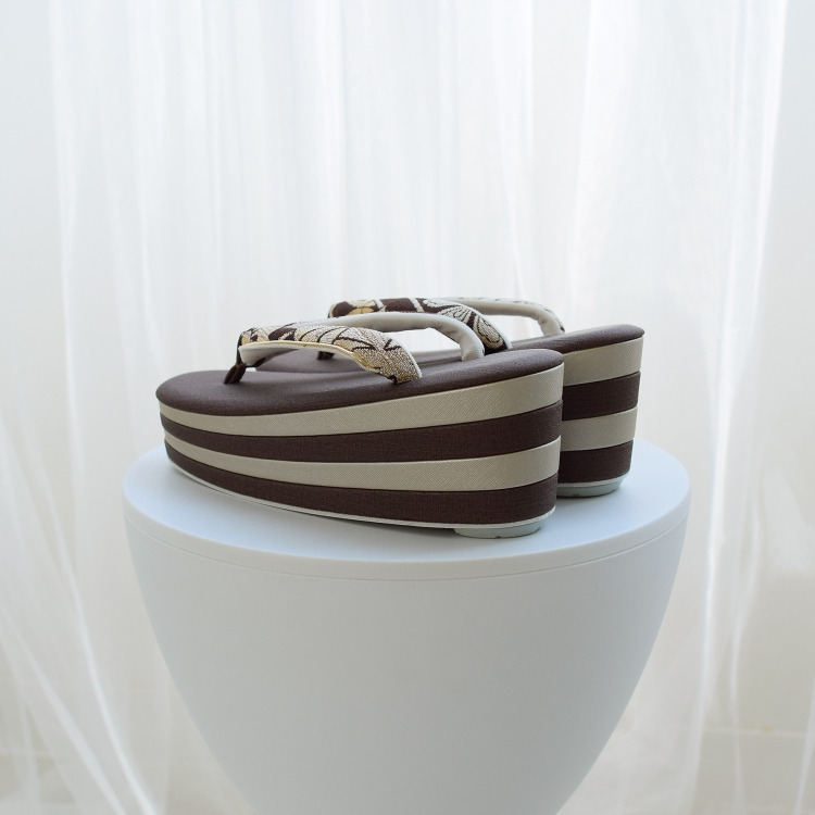 SP盤　レコード　25枚　美空ひばり　笠置シズ子　他 SP盤 レコード 25枚 美空ひばり 笠置シズ子 他 ラッパと娘」がニツポンの