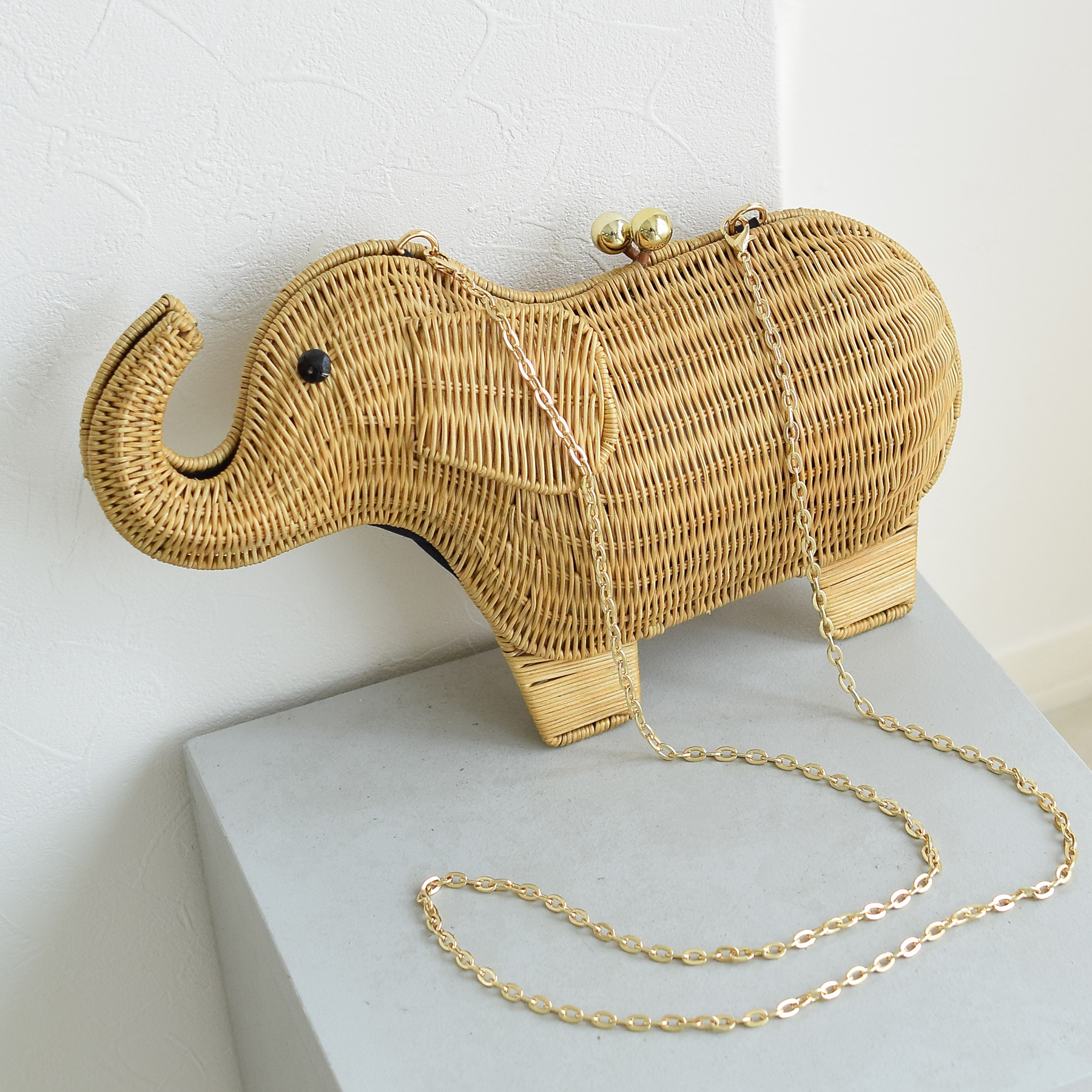 （ Rattan bag ）
