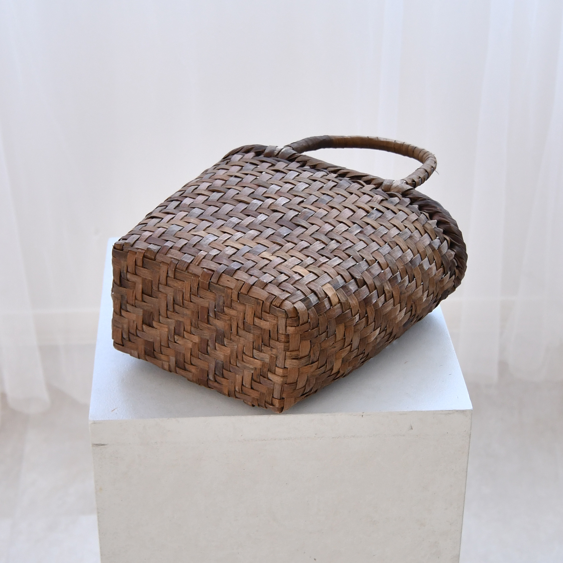 （ basket bag ）