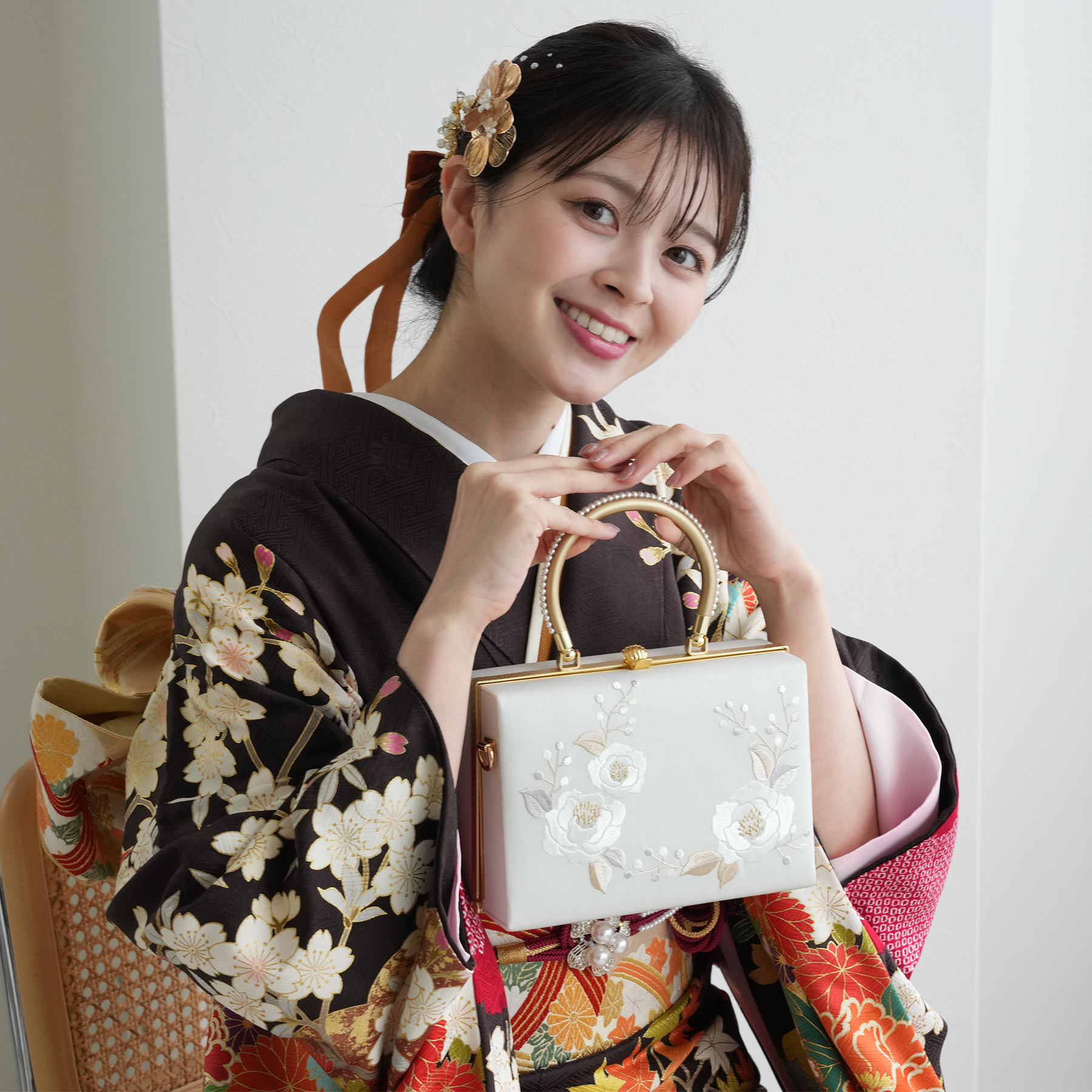 値下✳︎正月 成人式 初釜 茶会 和装バッグ 多色刺繍 ✳︎利休バッグ