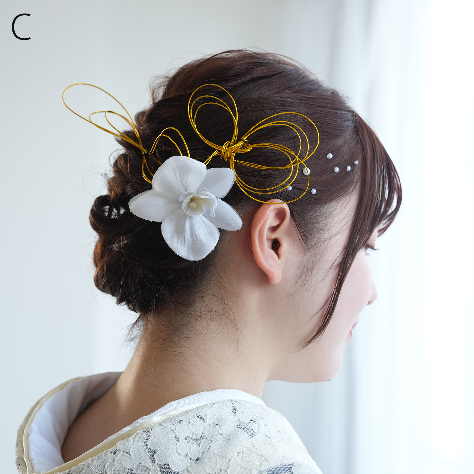 髪飾り 花 成人式 胡蝶蘭 Uピン1点 日本製 ヘアアクセサリー 白