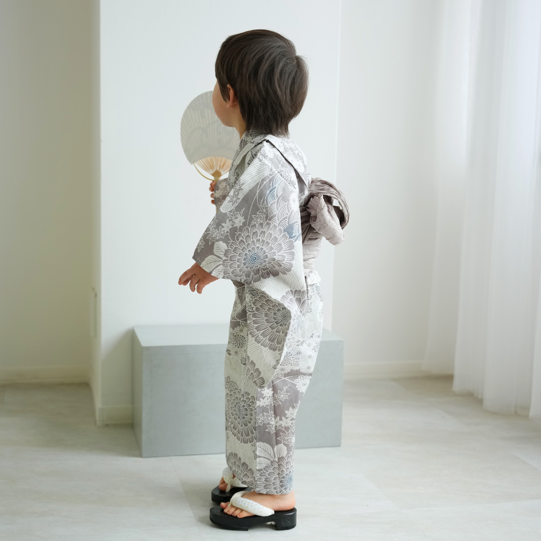 浴衣 子供 女の子 男の子 ひよこ商店 kids 高級変わり織 子供浴衣3点