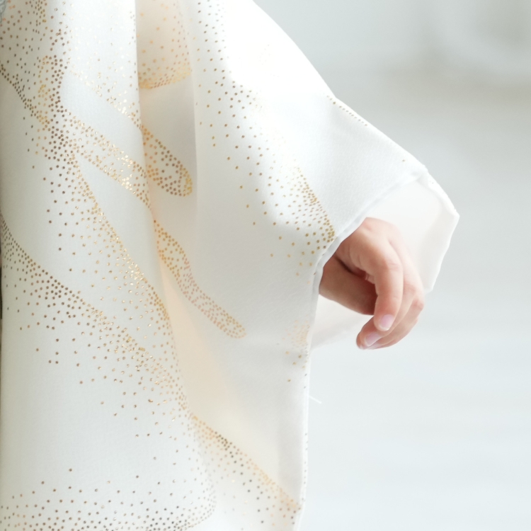 七五三 着物 3歳 男の子 販売 七五三セット ひよこ商店 古典柄 レトロ 霞 三歳 三才 男児 被布コート 菊 疋田柄 桜 翡翠の菊重ね×クリーム金彩 着物 5cm 七五三 男の子 販売 三歳 被布コート 腰紐縫い付け済 長襦袢 ベレー帽 雪駄 足袋