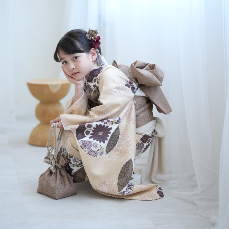 utatane｜ひよこ商店 七五三 着物 7歳 女の子 四つ身 ベージュ