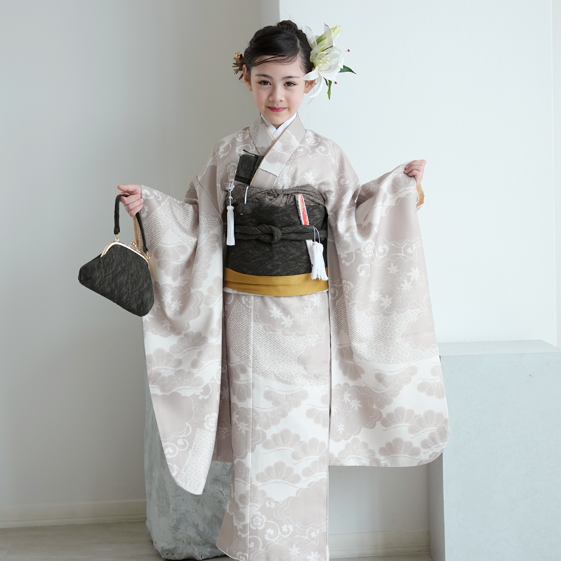 七五三 着物 7歳 女の子 ひよこ商店 四つ身 ベージュ松文様 振袖セット