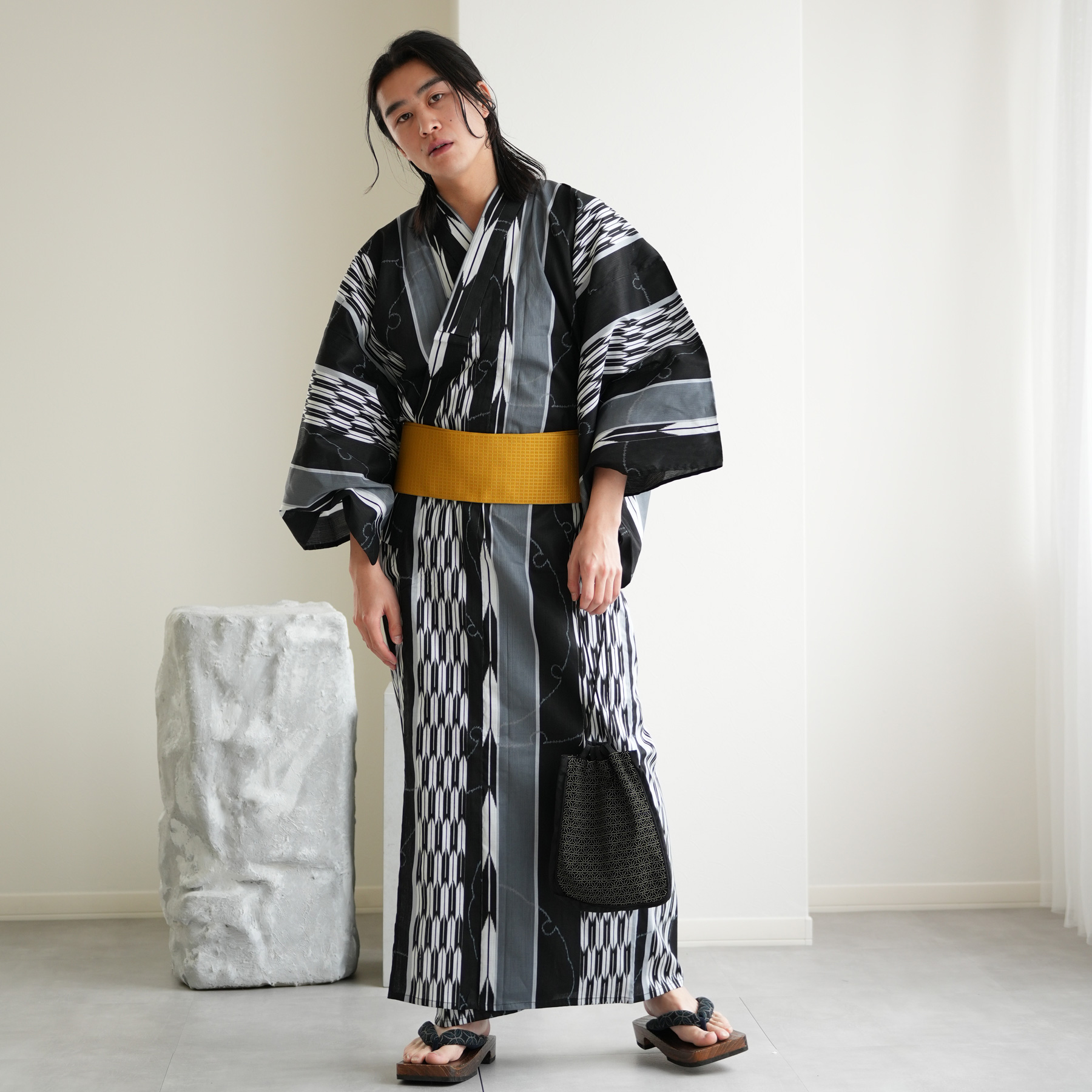 浴衣 メンズ セット 高級変わり織 浴衣3点セット 墨黒の雪輪矢絣 男