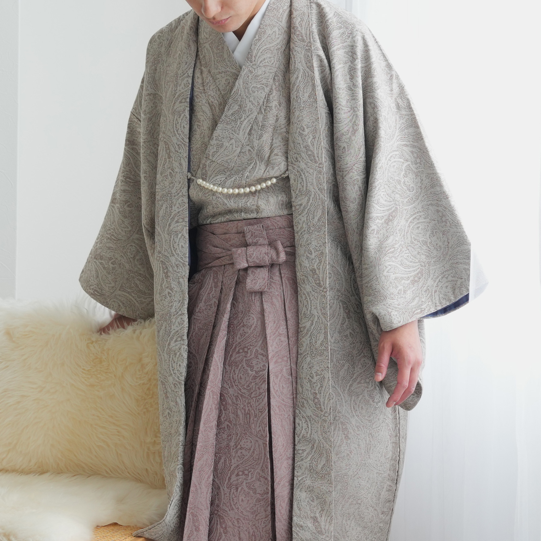 ヒラ　七五三羽織袴セット モダンあられ縞 白黒 着物 化繊 9RG14 京都瑠璃雛菊 七五三 男の子 着物 5歳 鷹 羽織袴セット はかま