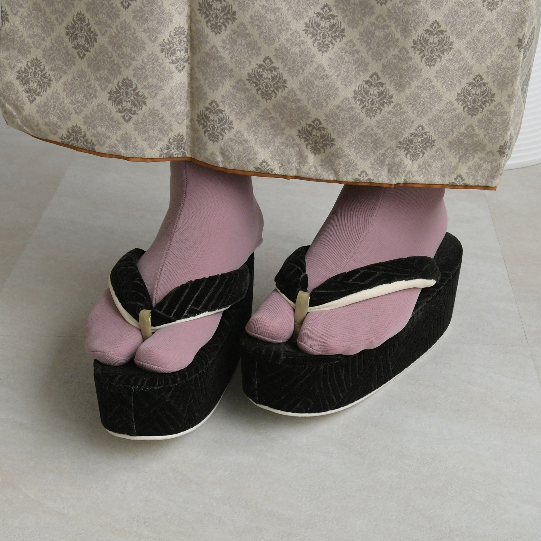 （ kimono socks tabi ）