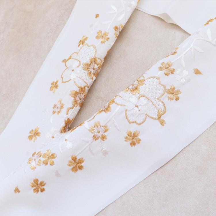 豪華　最高級　手刺繍　刺繍 半襟 半衿　桜　華縫 　金糸　正絹　#663 半衿 白 成人式 半襟 レトロ 古典 花 金 ゴールド 刺繍 菊 桜 卒業式