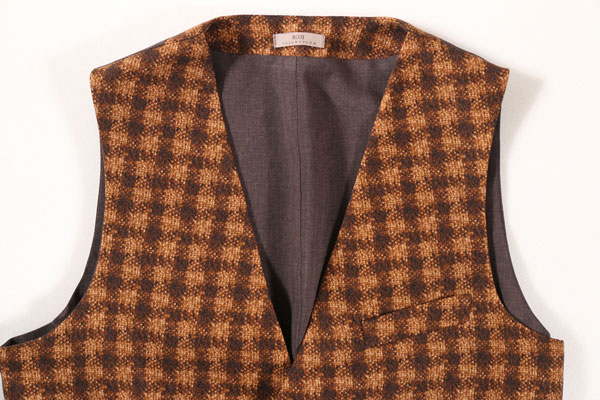 ROSI COLLECTION （ロージコレクション） ジレ BENNY 26700 |  | 01