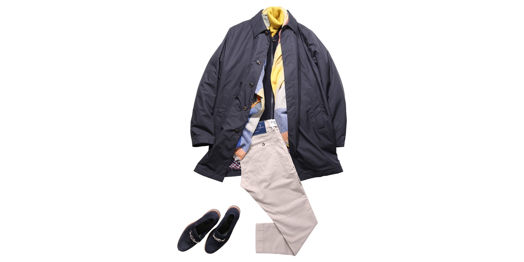 PAL ZILERIのコートを軸にマフラーとレイヤードを楽しむ大人の冬スタイル