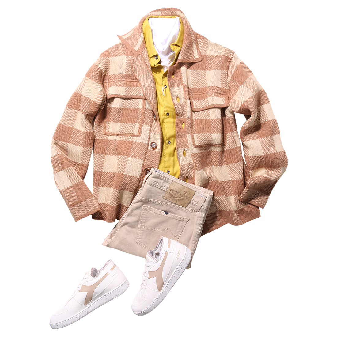 DANIELE FIESOLIの配色ニットブルゾンを主役に、シャツ、パンツ、スニーカーを合わせた大人のカジュアルコーディネート