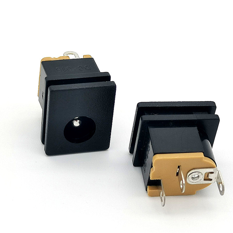 DCジャック (表面/基板取付用) Φ5.5X2.1mm 3ピン 