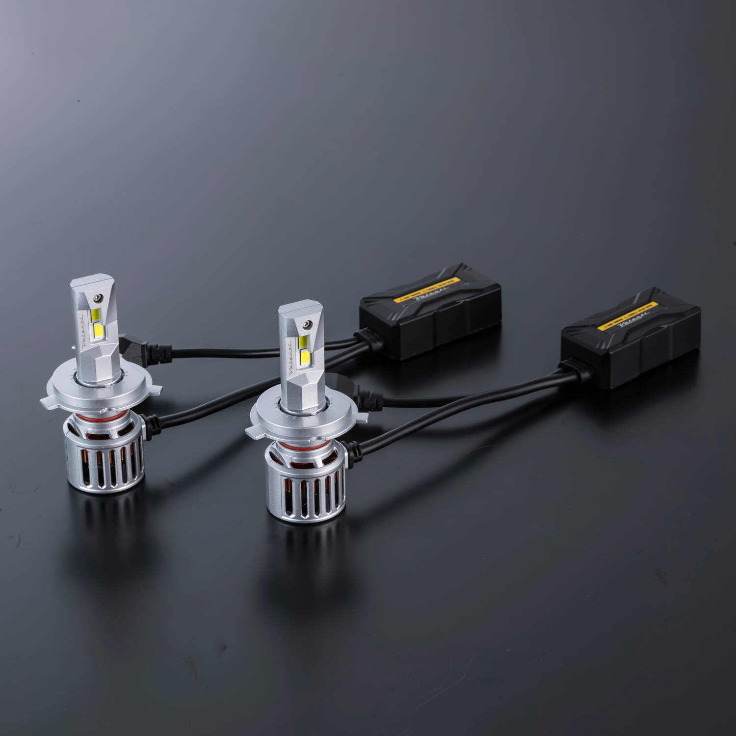 【新品未使用】valenti LZZ11 H4 LEDバルブ ヴァレンティ（VALENTI） ジュエル LEDヘッドバルブ LZZシリーズ LZZ11