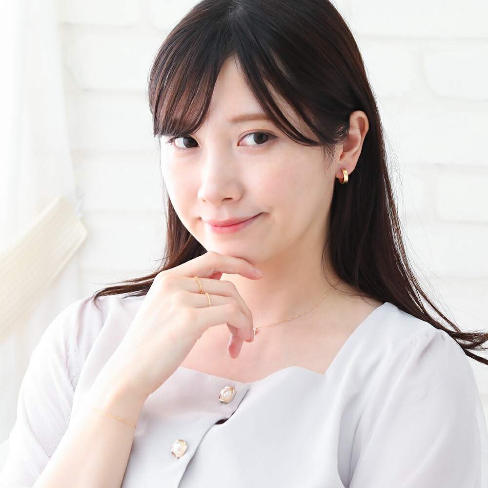 18金 レディース ピアス イエローゴールド 18k 「シャイン