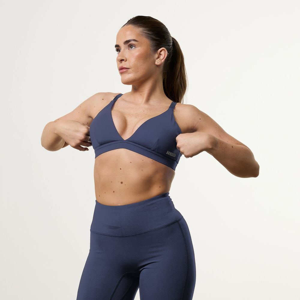 vanquish fitness（レディースファッション） | ファッション の