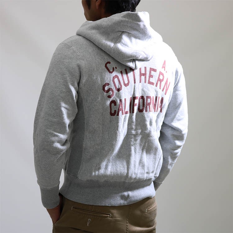 チャンピオン　リバースウィーブ　フーデット　スウェットパーカー　ヴィンテージ加工 Champion パーカー 「ヴィンテージ古着」Champion/チャンピオン