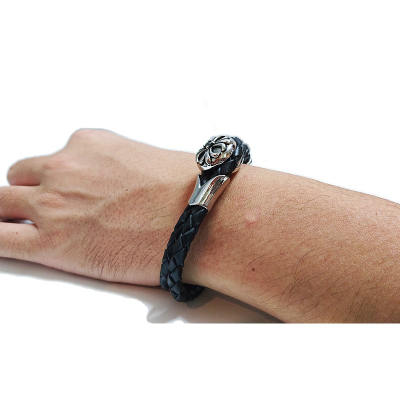 kmrii ブラックレザーブレスレット 編み込みデザイン 5mm幅編み込みブラックレザー（牛革） 2連仕上げ クロスコンチョ