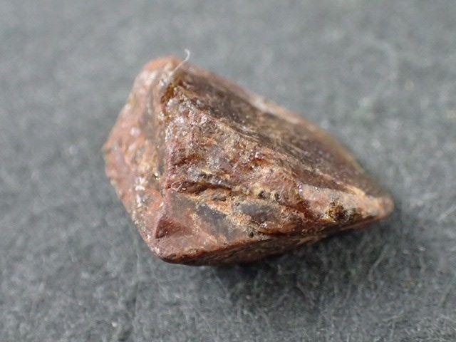 最高品質モナズ石(Monazite) Ambolotara, Betafo, Vakinankarstra