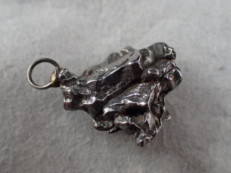 最高品質カンポ・デル・シエロ隕石（Campo del Cielo Meteorite) TOP