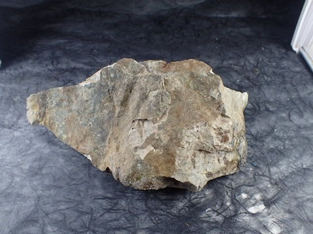 最高品質大和光石原石 宮崎県産 寸法 ： 190.1X101.2X65.6mm/1178g
