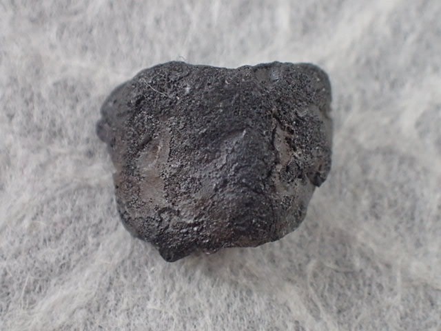 最高品質チェリャビンスク隕石 ロシア南チェリャビンスク地方に落下 
