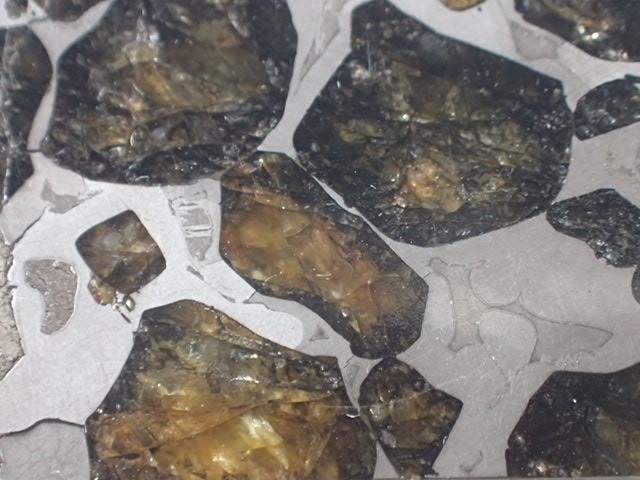 最高品質Seymchan(Iron ? E)（Pallasite(PAL-MG,石質隕石)）落下地