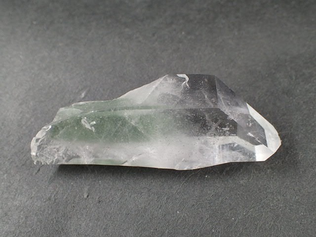 最高品質マニハール水晶ポイント（Quartz) インド・マニハール 産