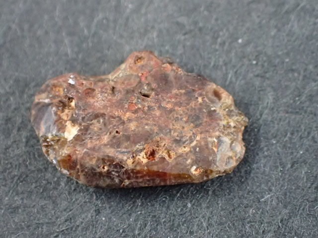 最高品質モナズ石(Monazite) Ambolotara, Betafo, Vakinankarstra