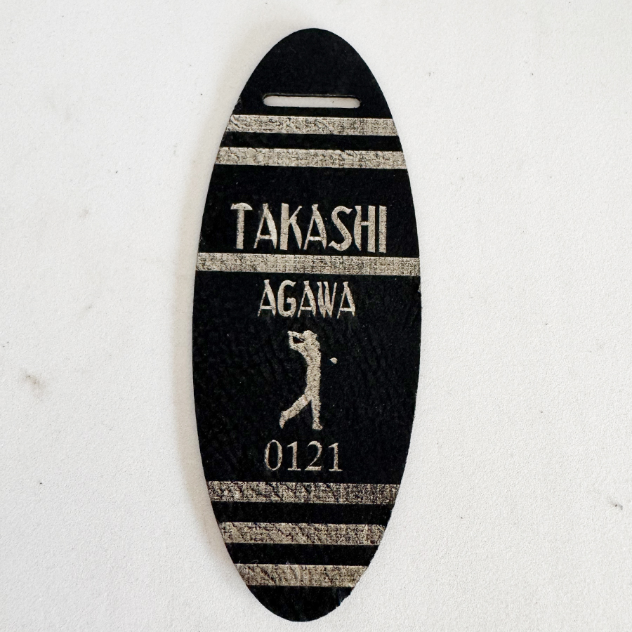ゴルフ ネームプレート タグ 刻印 高級 即日 名札 耐水 革 アクリル 高級 目立つ ベルト付き キャディーバッグ 10書体 15カラー レーザー彫刻 かっこいい |  | 05