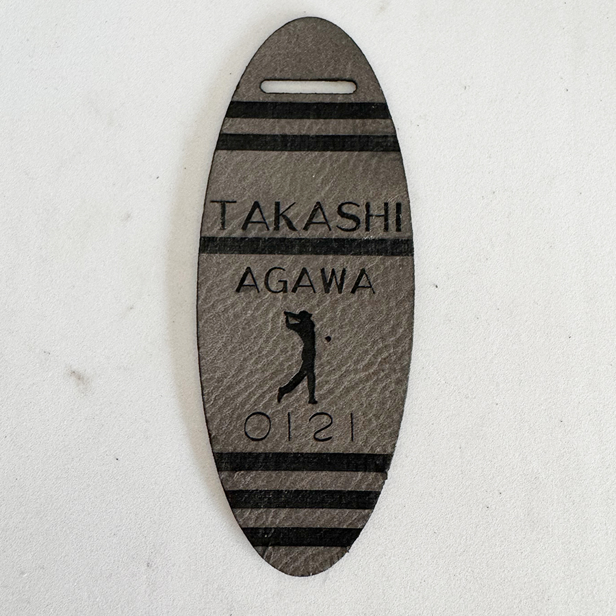 ゴルフ ネームプレート タグ 刻印 高級 即日 名札 耐水 革 アクリル 高級 目立つ ベルト付き キャディーバッグ 10書体 15カラー レーザー彫刻 かっこいい |  | 09
