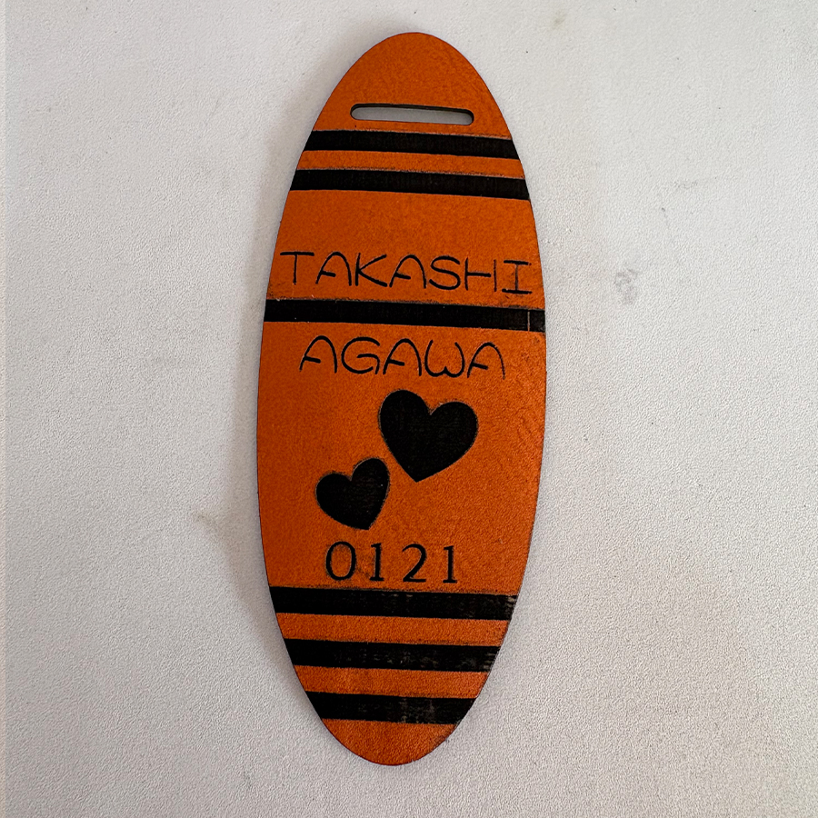 ゴルフ ネームプレート タグ 刻印 高級 即日 名札 耐水 革 アクリル 高級 目立つ ベルト付き キャディーバッグ 10書体 15カラー レーザー彫刻 かっこいい |  | 15