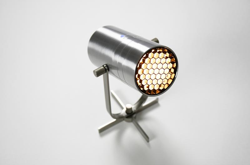 スポットライトスピーカー LED ペア Bluetooth スピーカー LEDライト 照明 音楽再生 ペアセット 調光機能 ポータブル おしゃれ イン