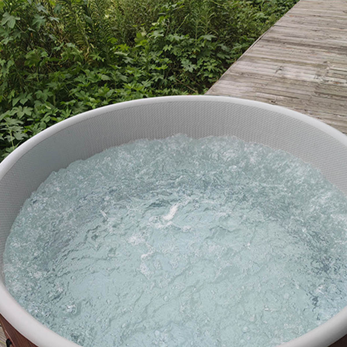 VeroMan ジャグジー バスタブ 空気で膨らむ ホームスパ ジェッドバス インフレターブル 浴槽 お風呂 バブルプール 定温加熱 木目 屋外 家庭用 - 5