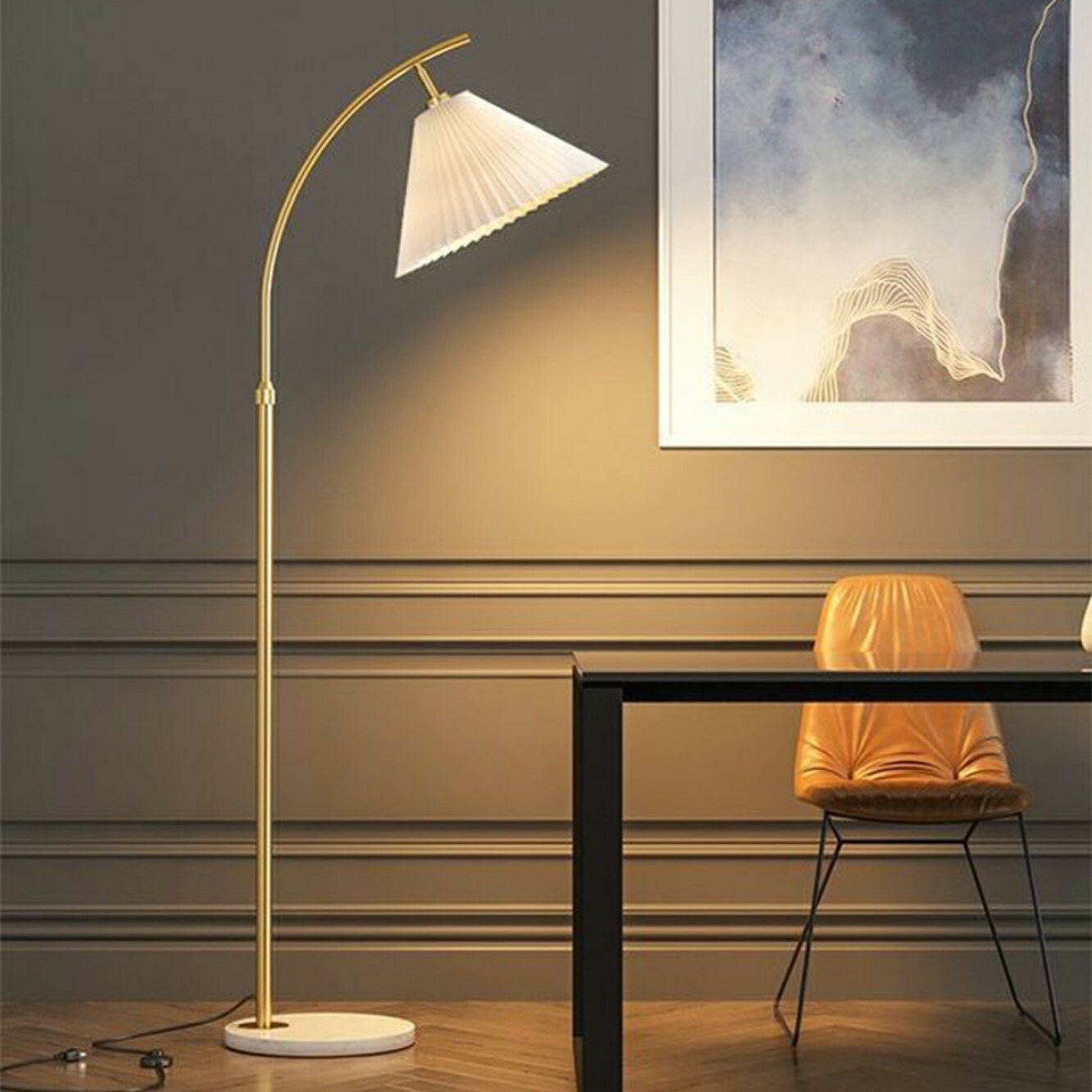 ゴールド フロアスタンドライトシェード3段棚付き 約150cm 説明書無し ゴールド] VeroMan ライト フロアライト フロアスタンド 間接照明
