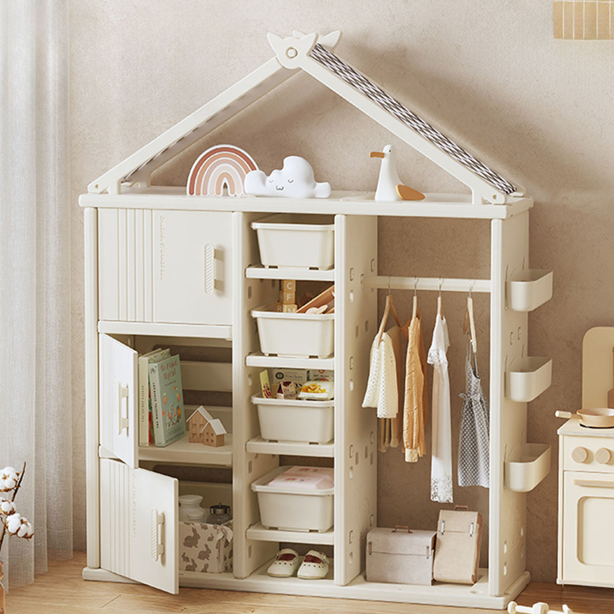 A] VeroMan キッズ ハンガーラック 三角屋根 収納ラック ベビー 子供用