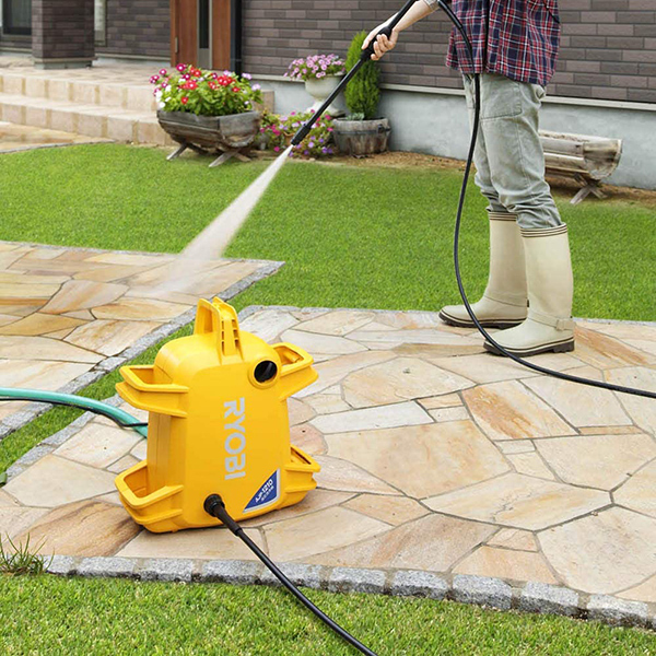 リョービ　京セラ　高圧洗浄機　KSJ-1210 楽天市場】京セラ(リョービ) 高圧洗浄機 KJP1210 送料無料 コンパクト