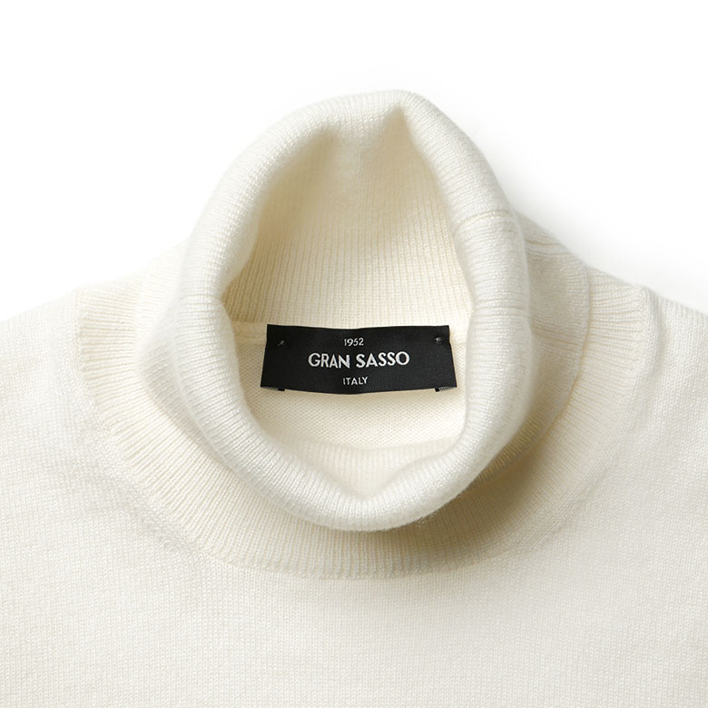 グランサッソ/ローゲージタートルネックニット/シルク混/SIZE 50イタリア製 GRAN SASSO/グランサッソ/ローゲージタートルネックニット