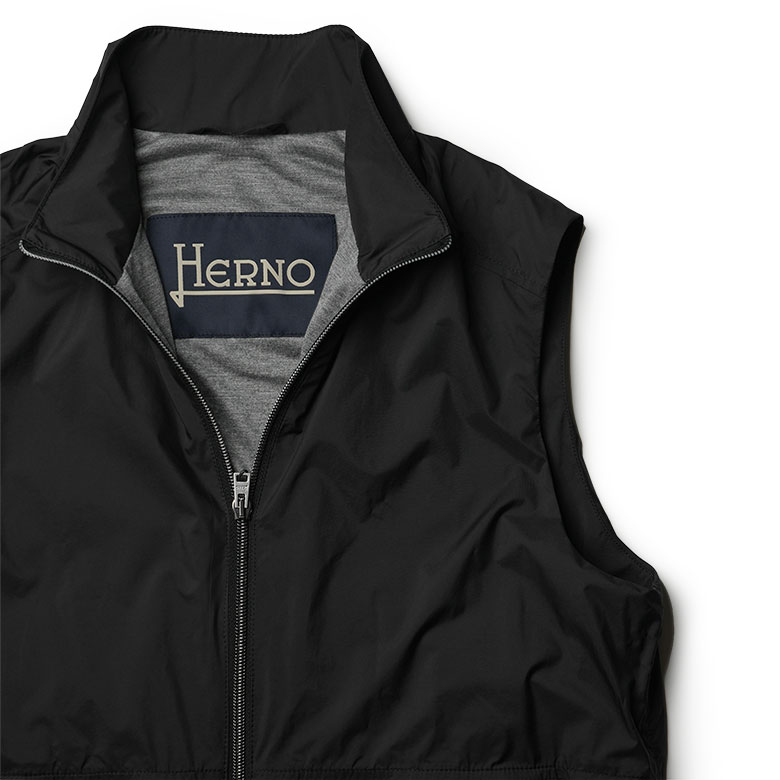 HERNO ヘルノ ベスト ナイロンベスト ライトシェル スタンド