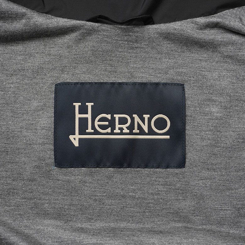 ヘルノ　ナイロンベスト 予約品ポイントUP対象品】＜HERNO＞ナイロンダウンベスト