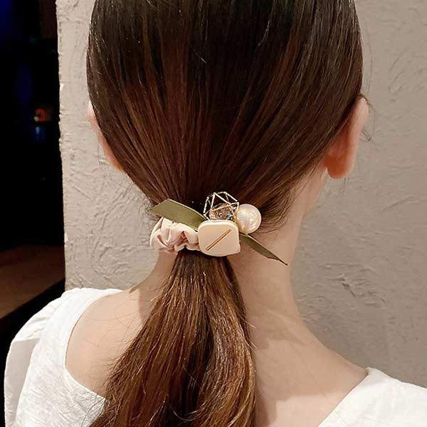 2BUYまとめ割］シュシュ ヘアゴム ヘアアクセサリー パールリボン