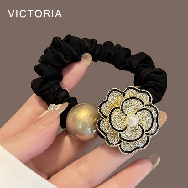 ヘアゴム フラワー シュシュ キラキラ ラインストーン 大人可愛い 上品