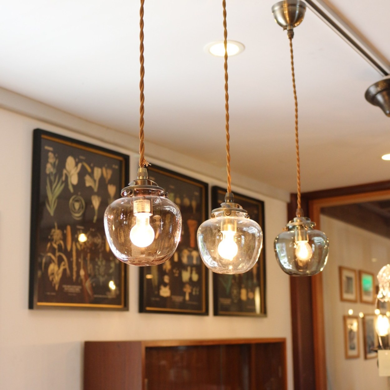 ペンダントランプ 1灯 ライト シーリングライト 照明 レトロ カフェ