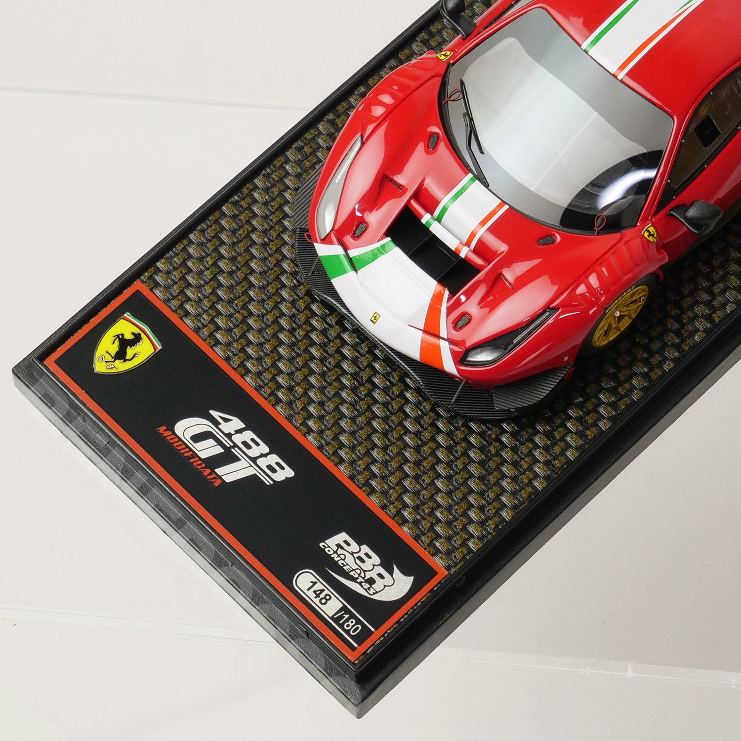BBR MODELS 1/43スケール フェラーリ 488 GT モディフィカータ ロッソコルサ BBRC255Bの画像