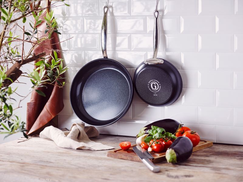 断捨離中さん専用【新品】GREENPAN バルセロナプロ　フライパン28cm GREEN PAN（グリーンパン） ゼンケン バルセロナプロ フライパン 28cm