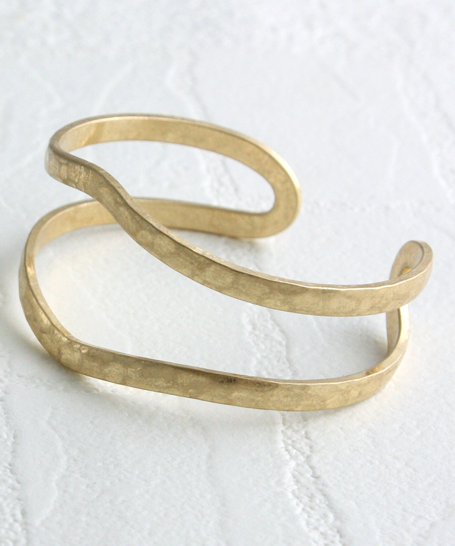 メタルバングル